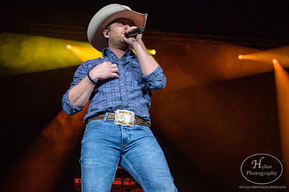 JustinMoore-HylanPhotography-MoheganPa-CatCountry96-204900.jpg