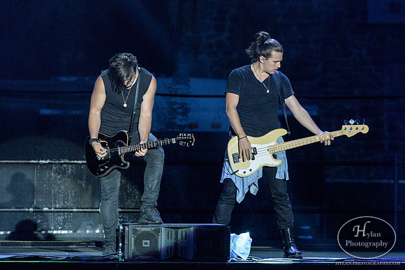 TheBandPerry-HylanPhotography-Musikfest2017-CatCountry-200523.jpg