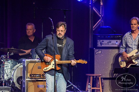 VinceGill-HylanPhotography-FMKirby-CatCountry96-2-4.jpg
