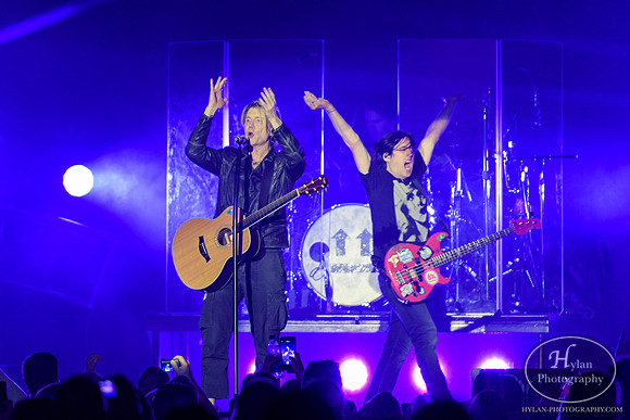 GooGooDolls-HylanPhotography-SandsEventCenter-WLEV-06.jpg
