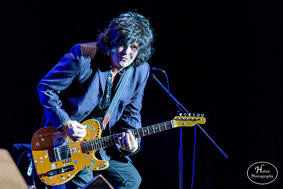 TheRomantics-HylanPhotography-SandsBethlehemEventCenter-WLEV-02.jpg