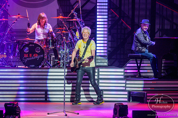 REOSpeedwagon-HylanPhotography-FMKirbyCenter-WLEV-2-6.jpg