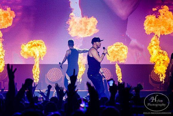 NKOTB-HylanPhotography-PPLCenter-WLEV-212818.jpg