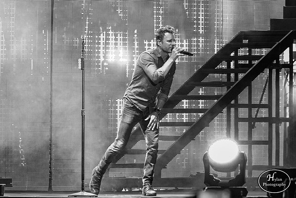 DierksBentley-HylanPhotography-Musikfest2016-CatCountry-204514.jpg