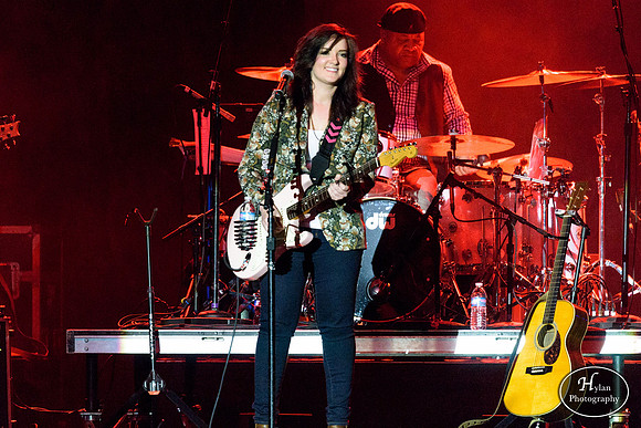 BrandyClark-HylanPhotography-SandsBethlehemEventCenter-CatCountry-202502.jpg