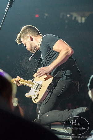 ChaseBryant-HylanPhotography-MoheganSunArena-CatCountry-201738.jpg