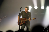 BlakeShelton-HylanPhotography-MoheganSunArena-CatCountry-204230.jpg