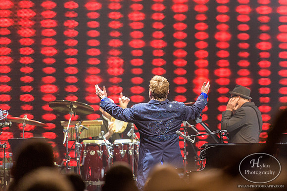 EltonJohn-HylanPhotography-PPLCenter-WLEV-03-5.jpg