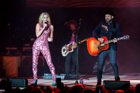 Sugarland-HylanPhotography-AllentownFair-CatCountry96-2-4.jpg