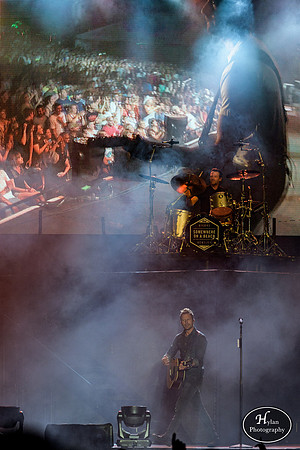 DierksBentley-HylanPhotography-Musikfest2016-CatCountry-204228.jpg