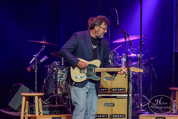 VinceGill-HylanPhotography-FMKirby-CatCountry96-194405.jpg