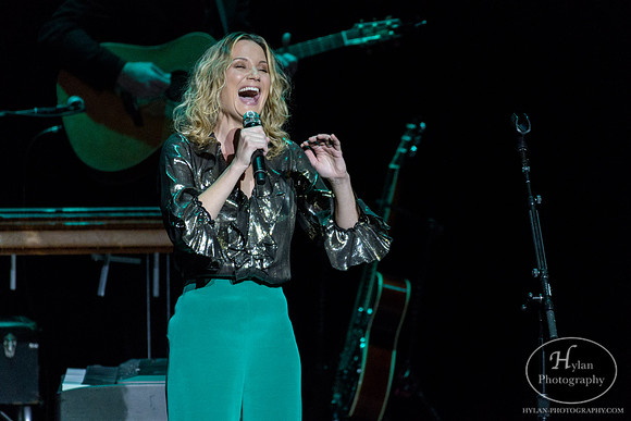JenniferNettles-HylanPhotography-FMKirbyCenter-CatCountry-195728.jpg