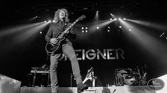 Foreigner-HylanPhotography-SandsEventCenter-WLEV-201940.jpg