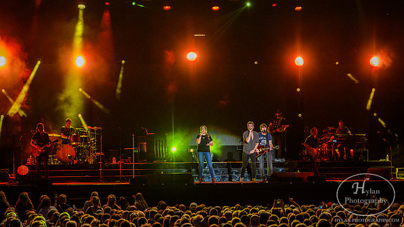 LadyAntebellum-HylanPhotography-Musifest2019-CatCountry96-3-7.jpg