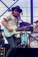 BrothersOsborne-HylanPhotography-AllentownFair2016-CatCountry-190048.jpg