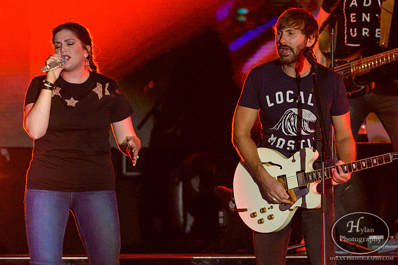 LadyAntebellum-HylanPhotography-Musifest2019-CatCountry96-3-3.jpg