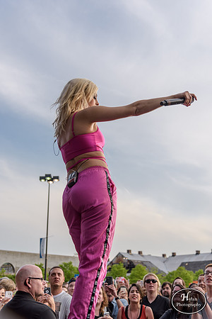 BebeRexha-HylanPhotography-SandsBethlehemEventCenter-WLEV-192550.jpg