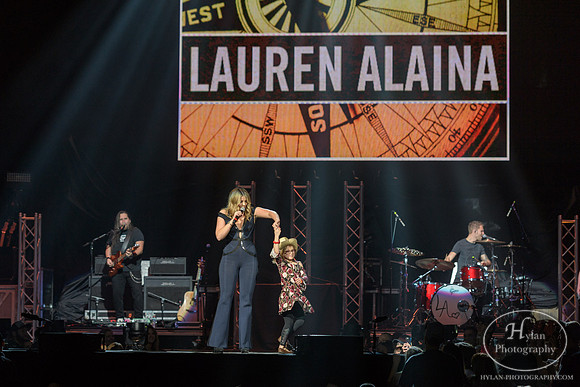 LaurenAlaina-HylanPhotography-PPL-CatCountry-2.jpg