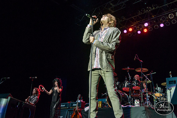 Starship featuring Mickey Thomas
