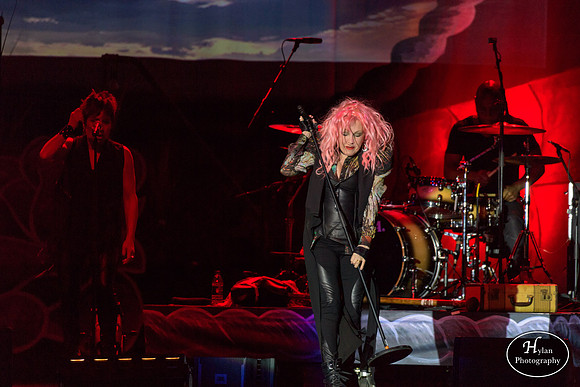 CyndiLauper-HylanPhotography-SandsBethlehemEventCenter-WLEV-202324.jpg