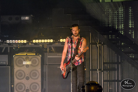DierksBentley-HylanPhotography-Musikfest2016-CatCountry-203630.jpg