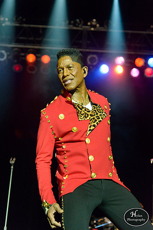 TheJacksons-HylanPhotography-SandsBethlehemEventCenter-WLEV-230538.jpg