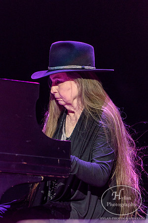 Outlaw Music Festival-HylanPhotography-PavilionatMontageMountain-CatCountry-210810.jpg