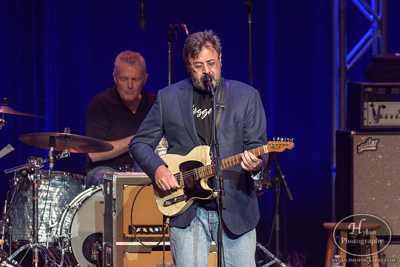 VinceGill-HylanPhotography-FMKirby-CatCountry96-194513.jpg