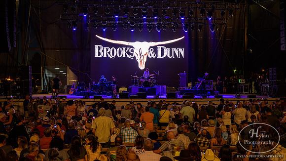 Brooks&Dunn-HylanPhotography-AllentownFair2019-WLEV-202556.jpg