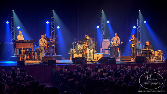 VinceGill-HylanPhotography-FMKirby-CatCountry96-2-5.jpg