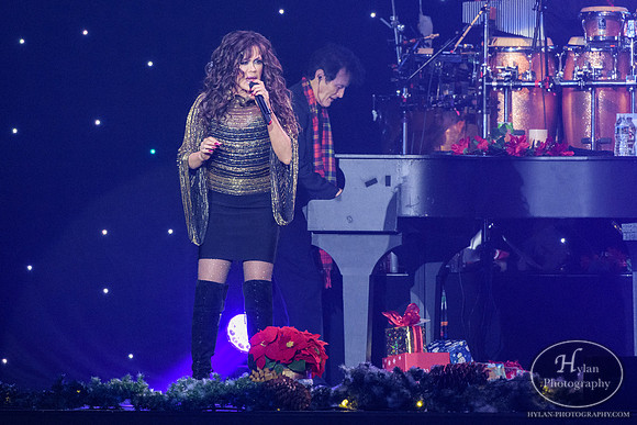 Donny&Marie-HylanPhotography-SBEC-WLEV-3-4.jpg