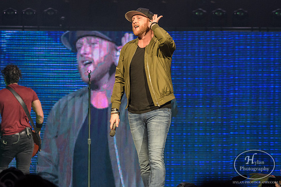 ColeSwindell-HylanPhotography-PPL-CatCountry-213308.jpg