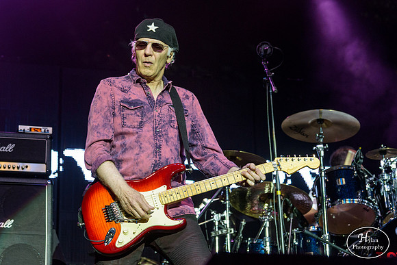 Loverboy-HylanPhotography-SandsBethlehemEventCenter-WLEV-202156.jpg
