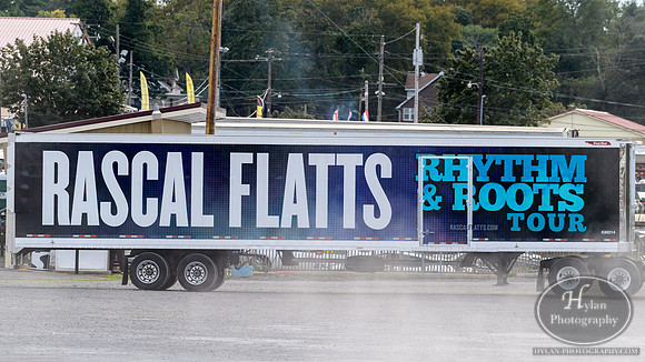 RascalFlatts-HylanPhotography-AllentownFair17-CatCountry96-175553.jpg