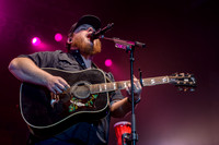 LukeCombs-HylanPhotography-SandsEventCenter-CatCountry96-2-8.jpg