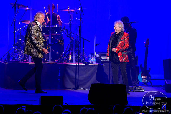 AirSupply-FMKirby-WLEV-5880.jpg