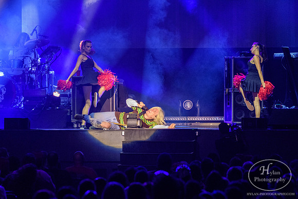 Weird Al Yankovic-HylanPhotography-SandsEventCenter-WLEV-204724.jpg