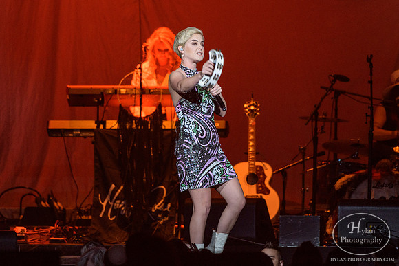 MaggieRose-HylanPhotography-PPLCenter-WLEV-193650.jpg