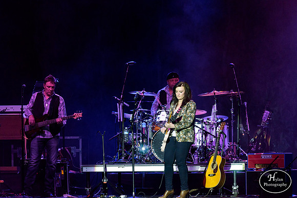 BrandyClark-HylanPhotography-SandsBethlehemEventCenter-CatCountry-01-5.jpg