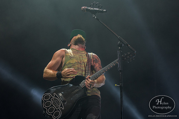 BrantleyGilbert-HylanPhotography-Musikfest2018-CatCountry-203154.jpg