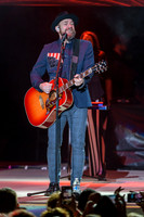 Sugarland-HylanPhotography-AllentownFair-CatCountry96-204657.jpg