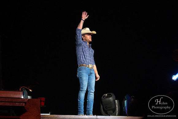JustinMoore-HylanPhotography-MoheganPa-CatCountry96-204716.jpg