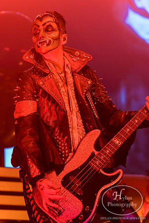 RobZombie-HylanPhotography-SandsEventCenter-979X-210550.jpg