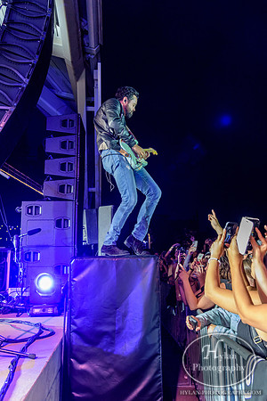 OldDominion-HylanPhotography-SteelStacks-CatCountry-2-4.jpg