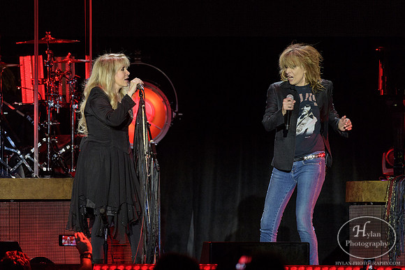 StevieNicks-HylanPhotography-SandsEventCenter-WLEV-205838.jpg