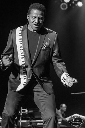 TheJacksons-HylanPhotography-SandsBethlehemEventCenter-WLEV-230536.jpg