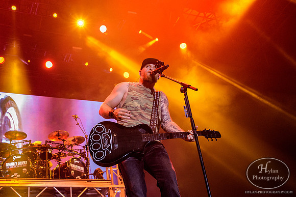 BrantleyGilbert-HylanPhotography-Musikfest2018-CatCountry-203907.jpg