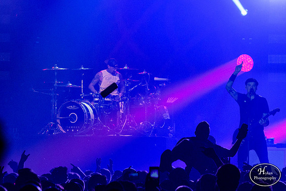 Blink-182-HylanPhotography-SandsBethlehemEventCenter-204004.jpg