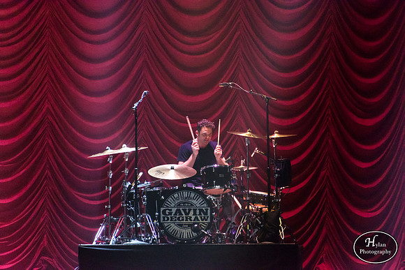 GavinDeGraw-HylanPhotography-PPLCenter-CatCountry-WLEV-193638.jpg