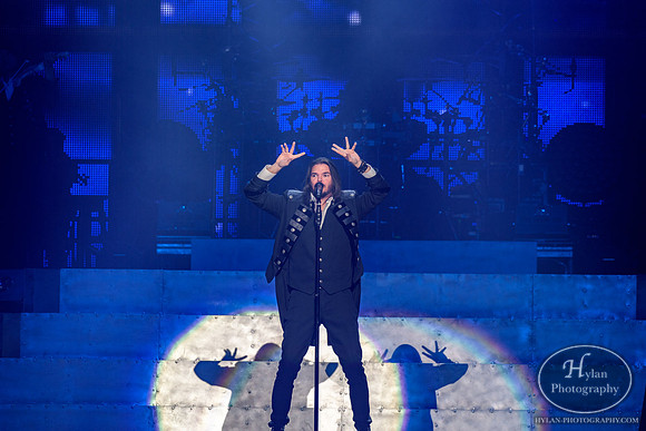 TransSiberianOrchestra-HylanPhotography-PPLCenter-WLEV-02-2.jpg